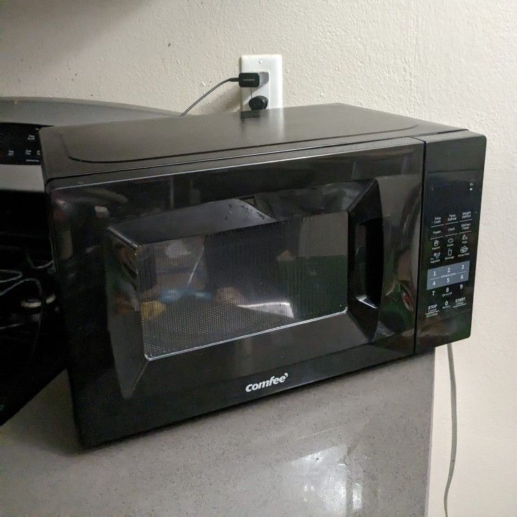 comfee Microwave