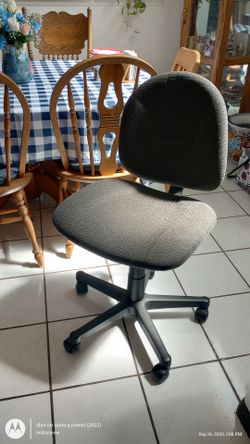 Adjustable Grey Fabric Desk Chair