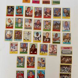 Awesome 1967 Football 🏈 LOT
