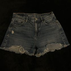 American Eagle High-Waisted Distressed Denim Shorts – Women’s Size 0