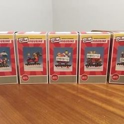 5 Simpsons Christmas Train Pieces by Hamilton Collection