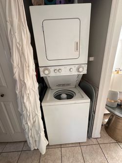 stackable washer and dryer (please read description)