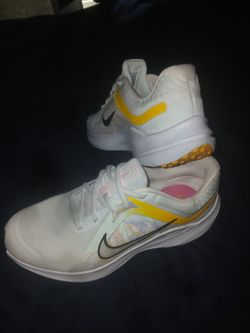 Brand new nike 8.5