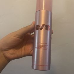 One Size Mattifying Setting Spray