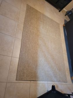Area rug