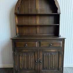 Arched Hutch
