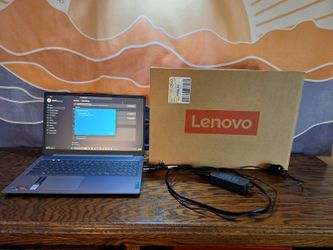 Lenovo IdeaPad Slim 3 Touchscreen— $300 OBO