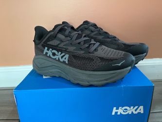 Hoka  challenger 8