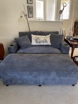 Oversized Chaise Lounge Sofa with Cup Holders USB