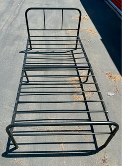 Twin Black Metal Bed Frame