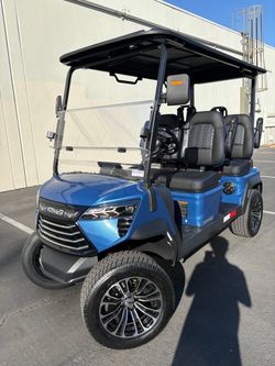 2027 Voyager Commander 4 Forward Non-Lifted 72-Volt Lithium Street Legal LSV Golf Cart