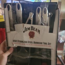 New in Box JIM BEAN 5 Piece Stainless Steel Barbecue BBQ Tool Set.  
Box is damaged.
Never used.