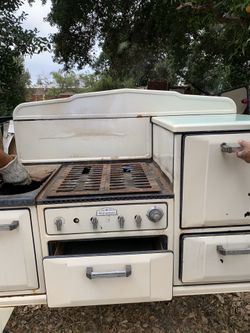 Very Old Oven  Look Good  Antique