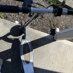 Electric Razor scooter
