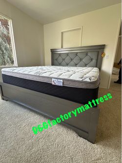 King size bed frame with led lights mattress included new in a box.     ☎️📲 (213)713-74-89.    Cama king size con Luz led Colchon Incluido Nueva en C