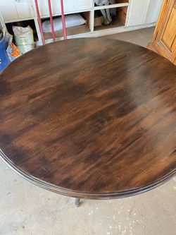 Round Wood Table With Iron Legs