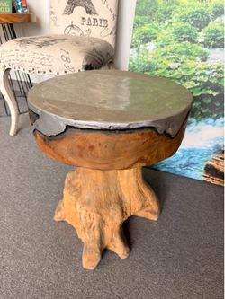 Teak root table wit metal top
