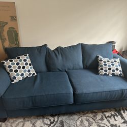 Sleeper Sofa With Pillows