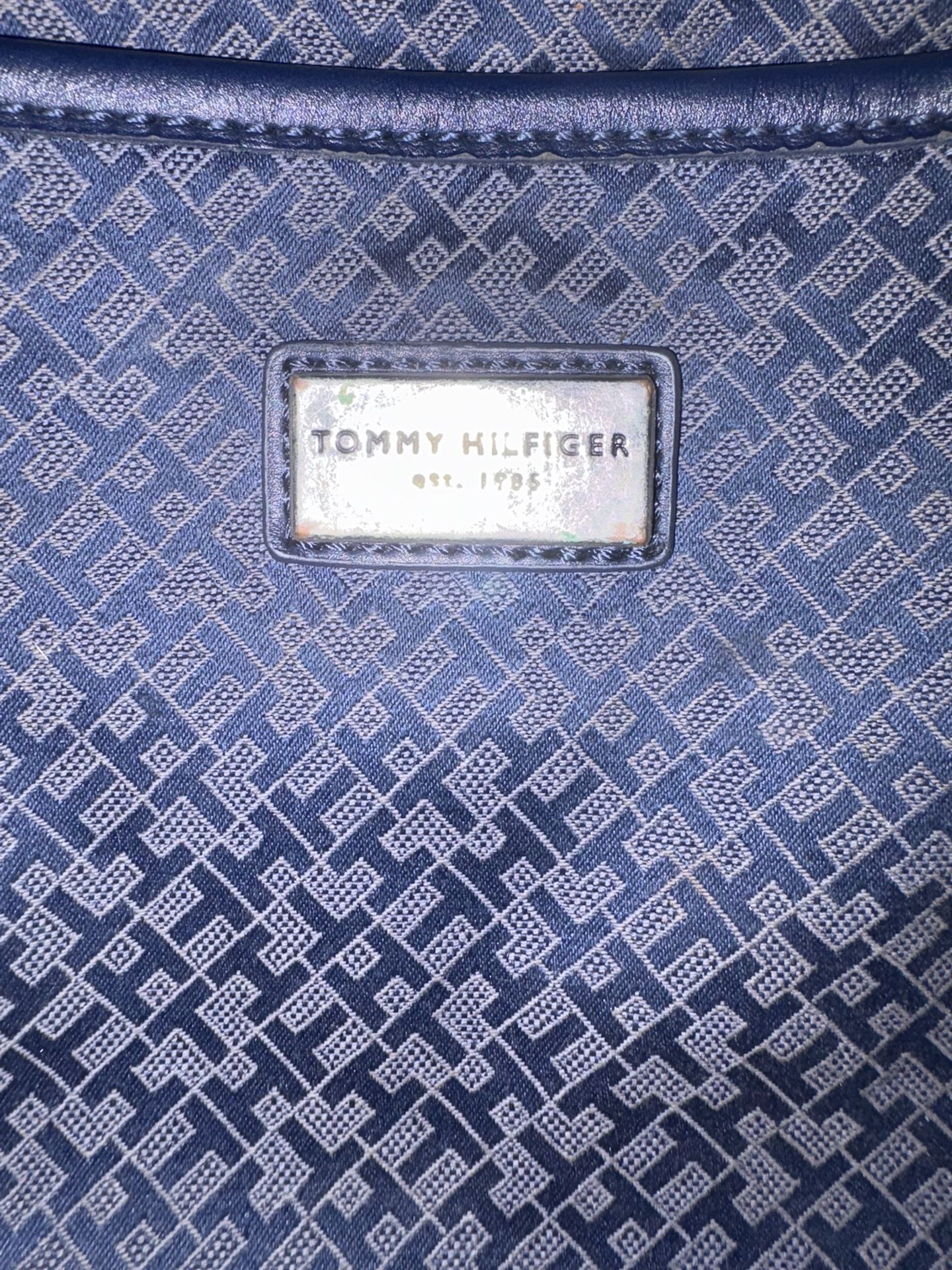 Navy/Red Vintage Tommy Hilfiger Crossover Purse/Bag