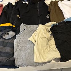 Men’s 20+ item clothing bundle