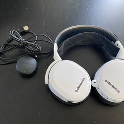 schade Plantage Collectief SteelSeries Arctis 7 - Lossless Wireless Gaming Headset with DTS  Headphone:X... for Sale in Oakland, FL - OfferUp