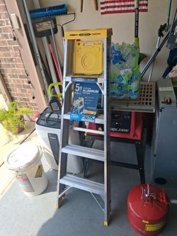 New warner 5ft ladder