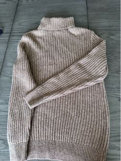 Ribbed Knit Turtleneck Sweater | Mens Size Small