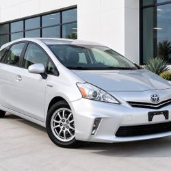 2014 Toyota Prius V