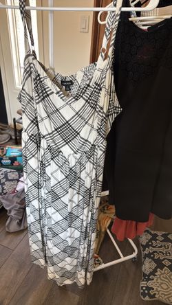Women’s plus size dress