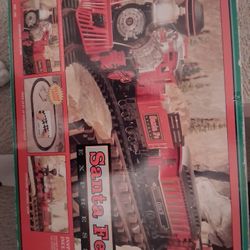 Old Fashioned Sante Fe Train Set
