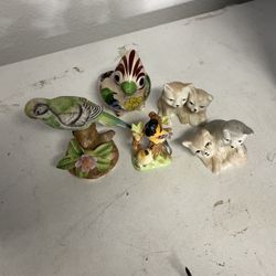 5 Cat And Bird Figurines