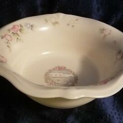 Pfaltzgraff China TEA ROSE HOLIDAY Sculpted Serving Bowl