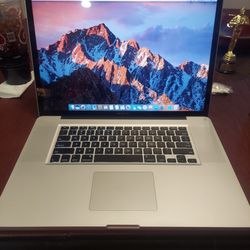 17" MacBook Pro 2011