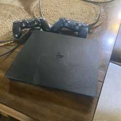 PS4