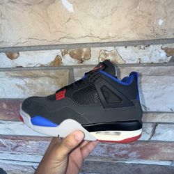 Air Jordan 4 ‘Rare Air ‘ 8.5 M