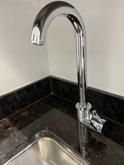 Premium Hansgrohe Talis Loop kitchen faucet in polished chrome
