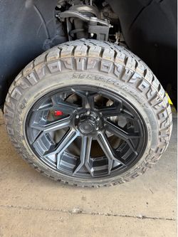 Fuel wheels 22x12