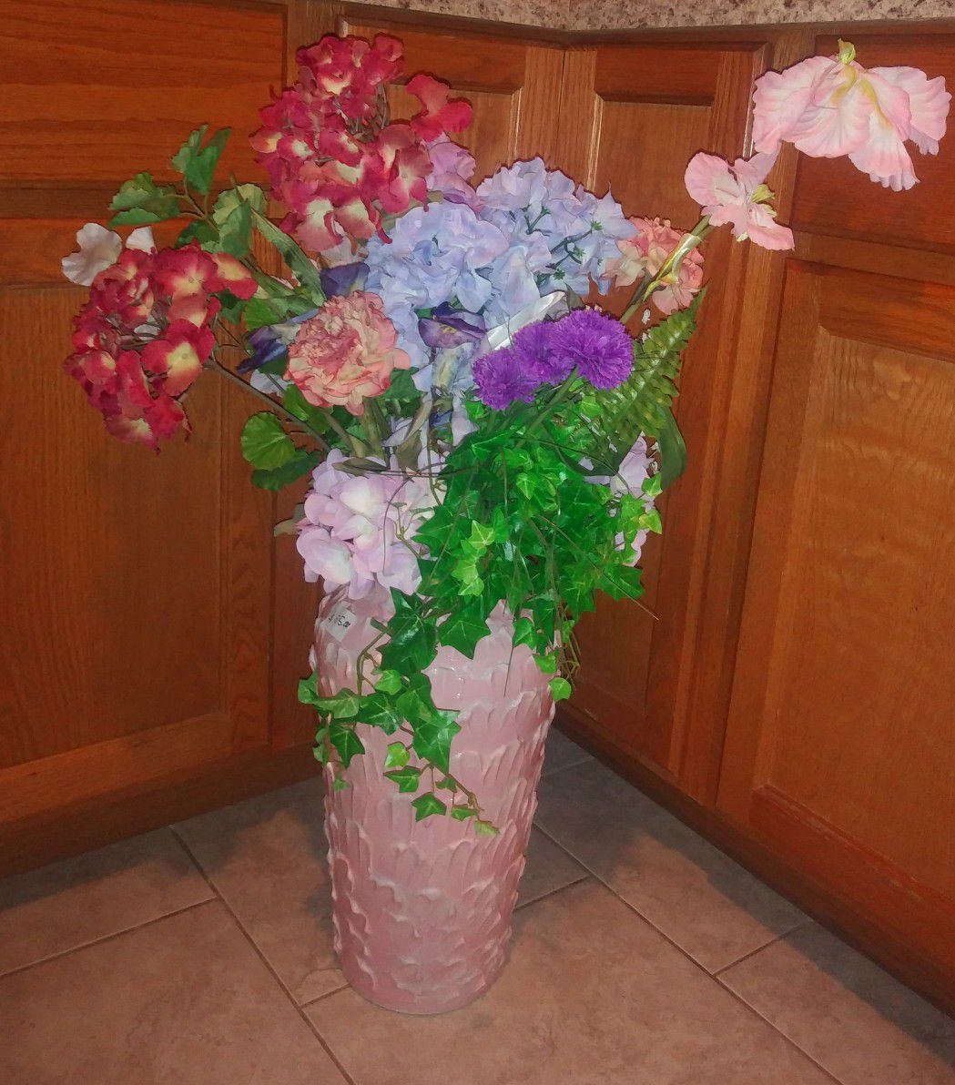 Beautiful big vase with flowers