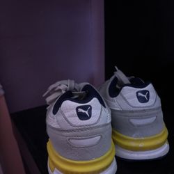 Puma Boy Shoes Size:4.5Y