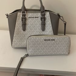MK purse