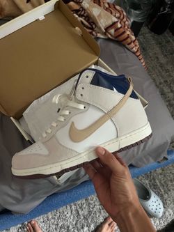 Nike SB Dunk High QS