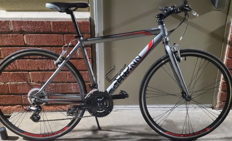 schwinn 700c tourist bicycle Men's Trailway 700c/28