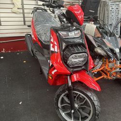 Brand New Marshall 150cc Gas Scooter 