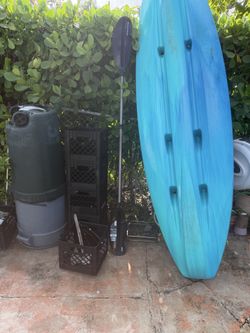 Lifetime kayak 12 footer