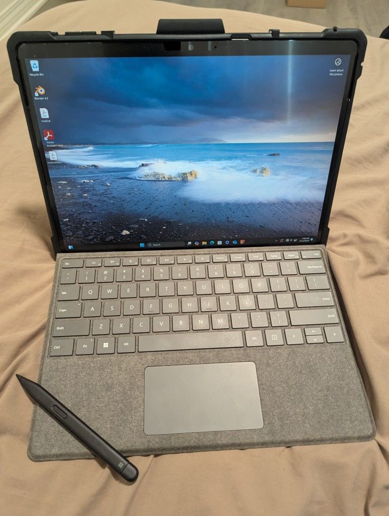 Surface Pro 9 Tablet