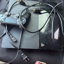 PS4 With 2 Controllers 
