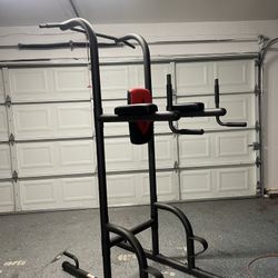Pull Up Tower Bar Dip Station 