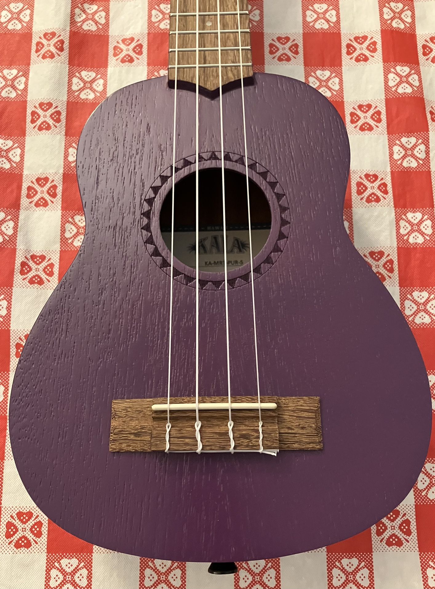 Kala Brand Music Co., 4-String Ukulele, Right, Natural (KA-MRT-PUR-S)