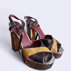 Marc by Marc Jacob’s Pumps