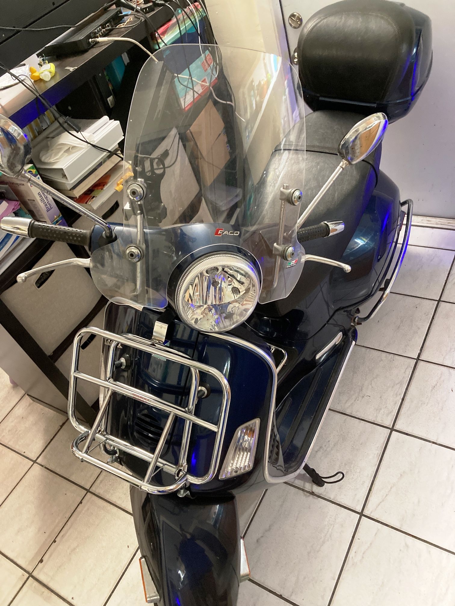 Vespa Grand Turismo 2006 200cc